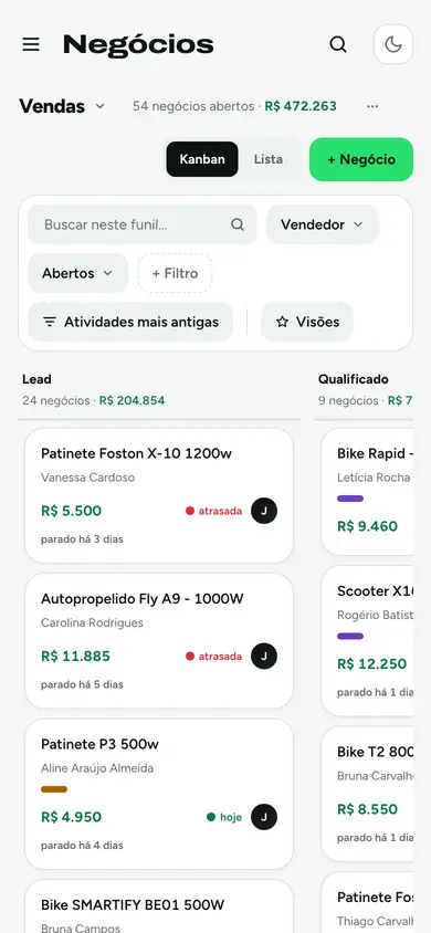 Gravação no celular: o funil de vendas rolando entre etapas e a ficha de um negócio